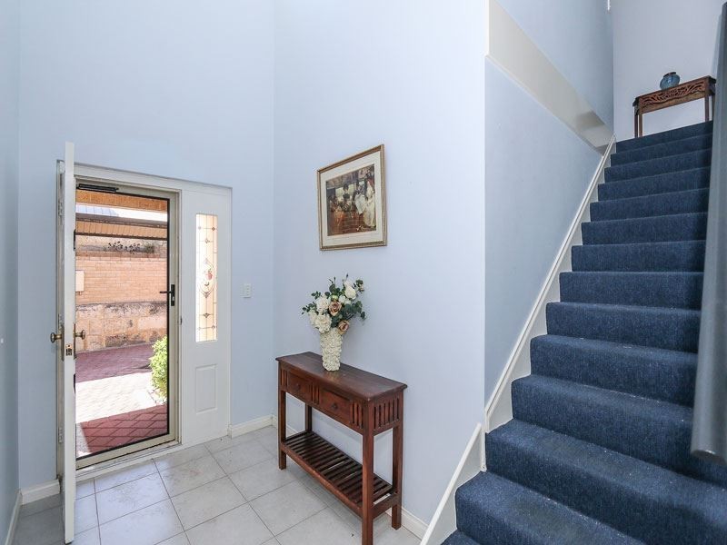 12/14 Boyd Crescent, Hamilton Hill WA 6163