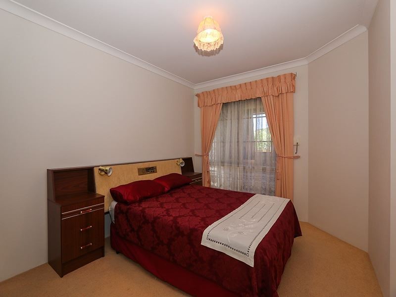 14A Park Lane, Kardinya WA 6163