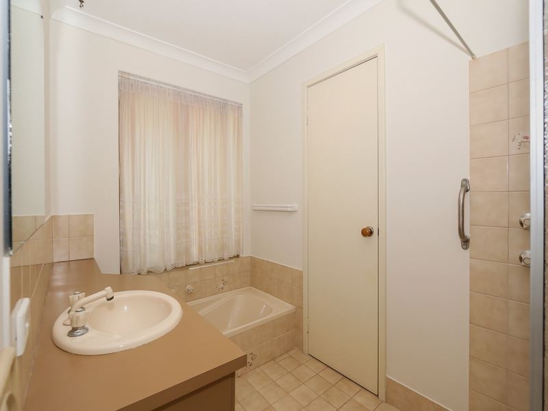 14A Park Lane, Kardinya WA 6163