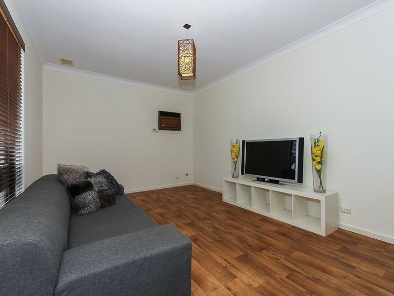 39 Mannion Way, Kardinya WA 6163