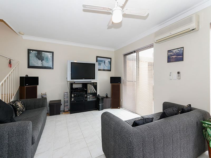 4/14 Boyd Crescent, Hamilton Hill WA 6163