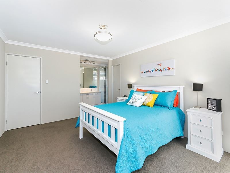 11 Ebert Street, Coolbellup WA 6163