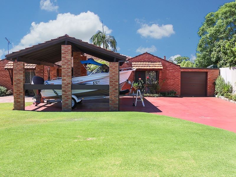 A/4 Anglesey Drive, Kardinya WA 6163