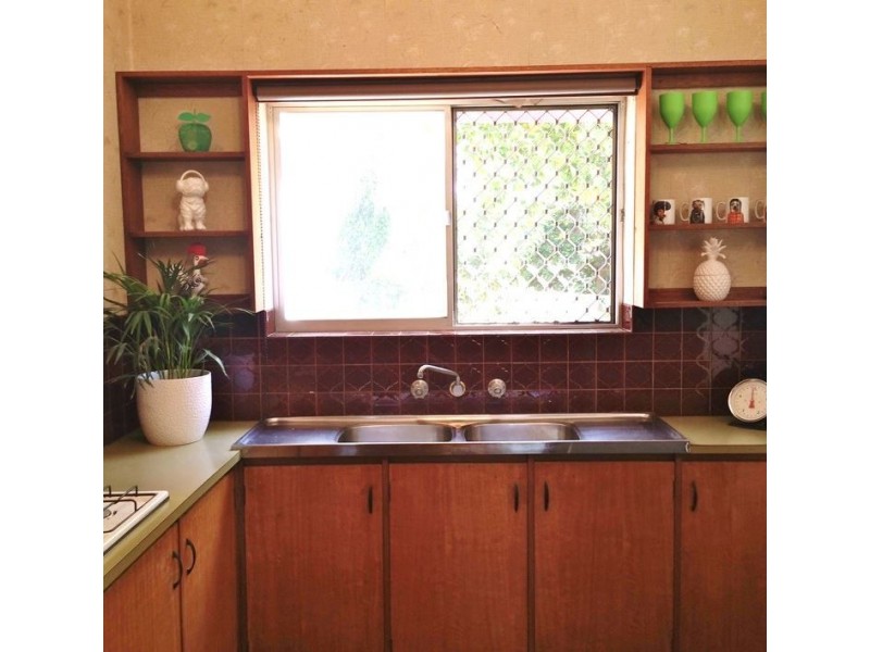 8 McBeth Way, Kardinya WA 6163