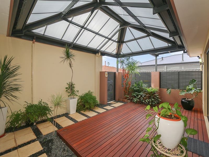 12B Hutchings Way, Kardinya WA 6163