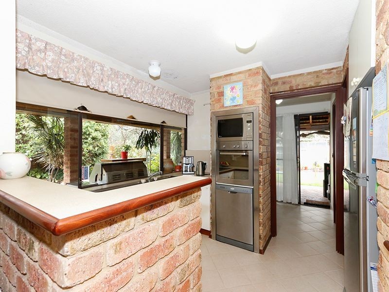 2/34 Connelly Way, Booragoon WA 6154