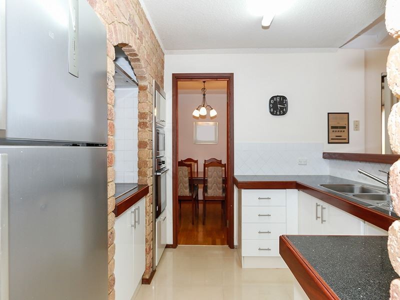 3/34 Connelly Way, Booragoon WA 6154