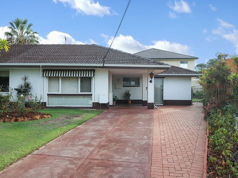 10 Dixon Place, Kardinya WA 6163