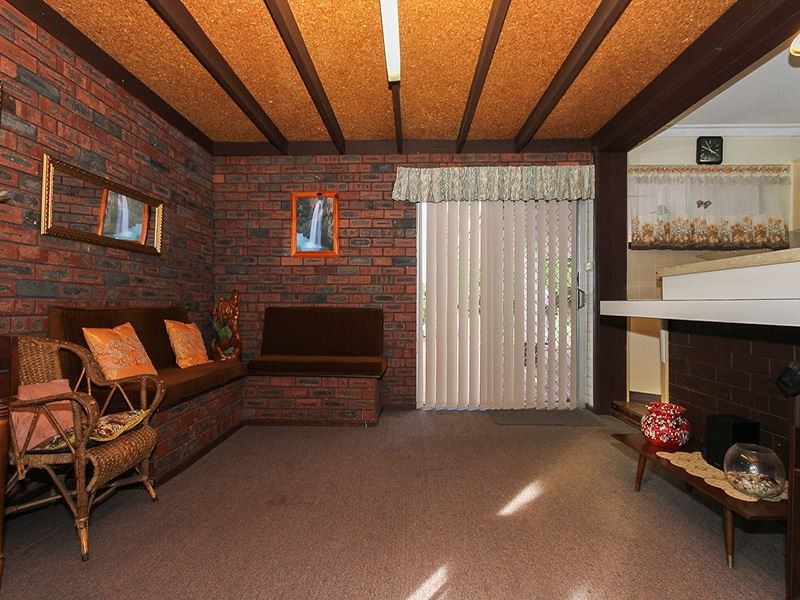 10 Dixon Place, Kardinya WA 6163
