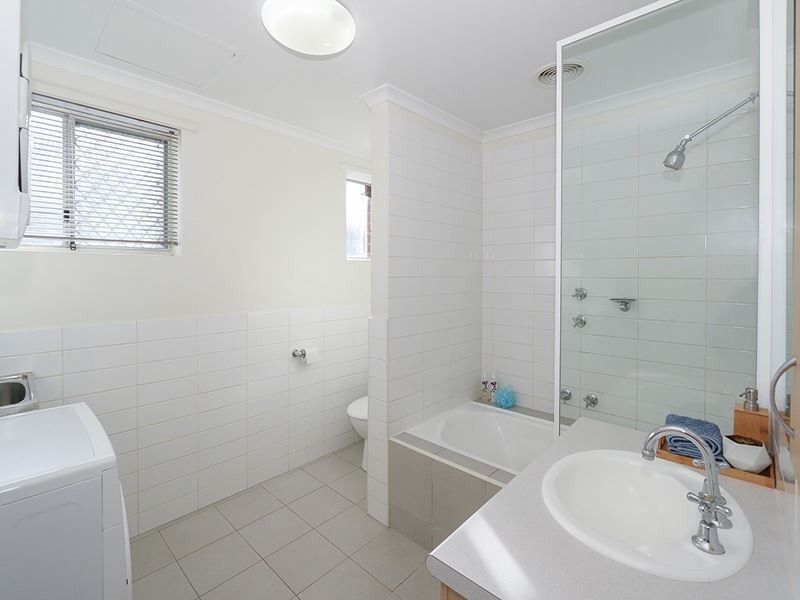 22/22 Benedick Road, Coolbellup WA 6163