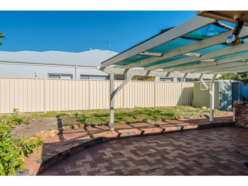 3 Loris Way, Kardinya WA 6163