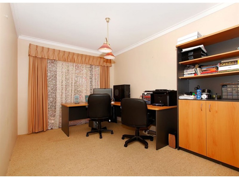 5 Hanlin Way, Samson WA 6163