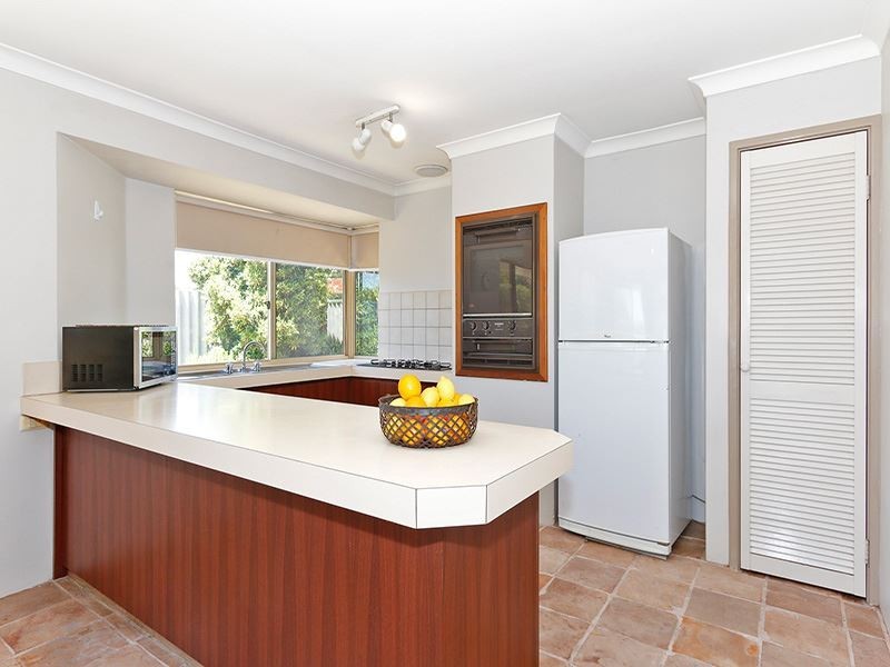 25A Kearsley Rise, Murdoch WA 6150