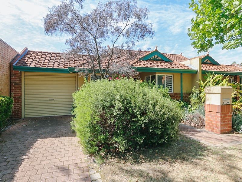 4 Crab Tree Mews, O’connor WA 6163