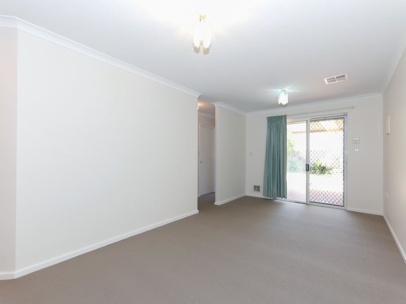 4 Crab Tree Mews, O’connor WA 6163