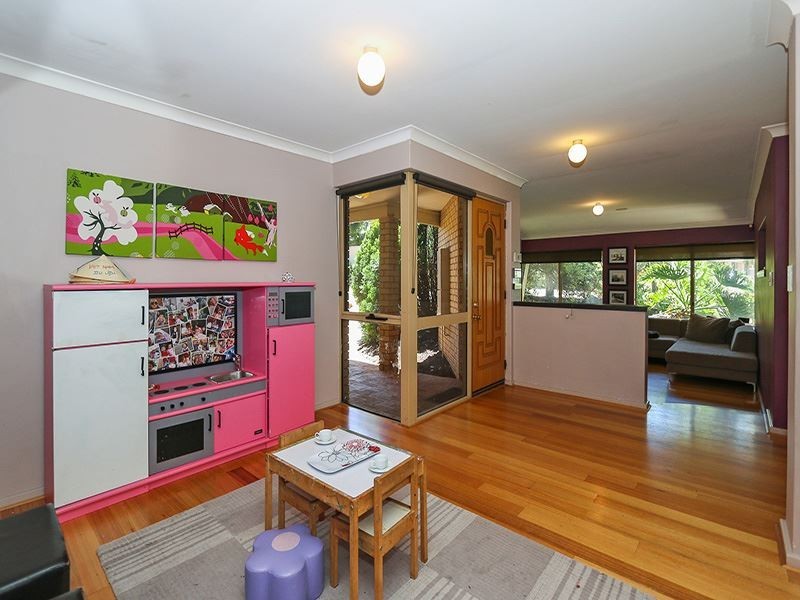 8A Stileman Heights, Kardinya WA 6163