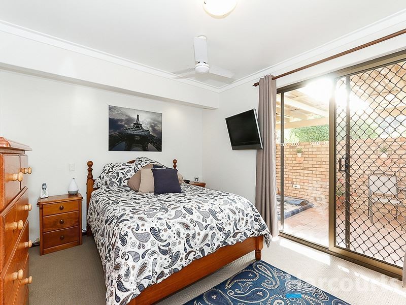 54 Marshall Way, Samson WA 6163