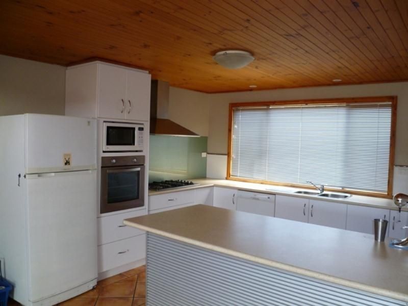 35 Mannion Way, Kardinya WA 6163