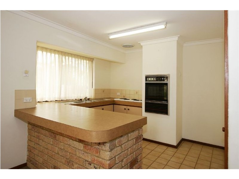 1/21 Earlston Place, Booragoon WA 6154