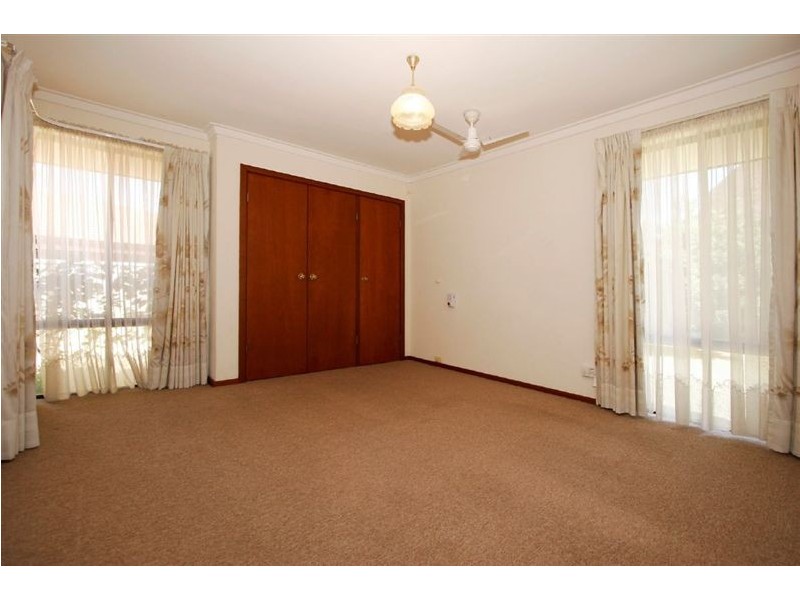 1/21 Earlston Place, Booragoon WA 6154