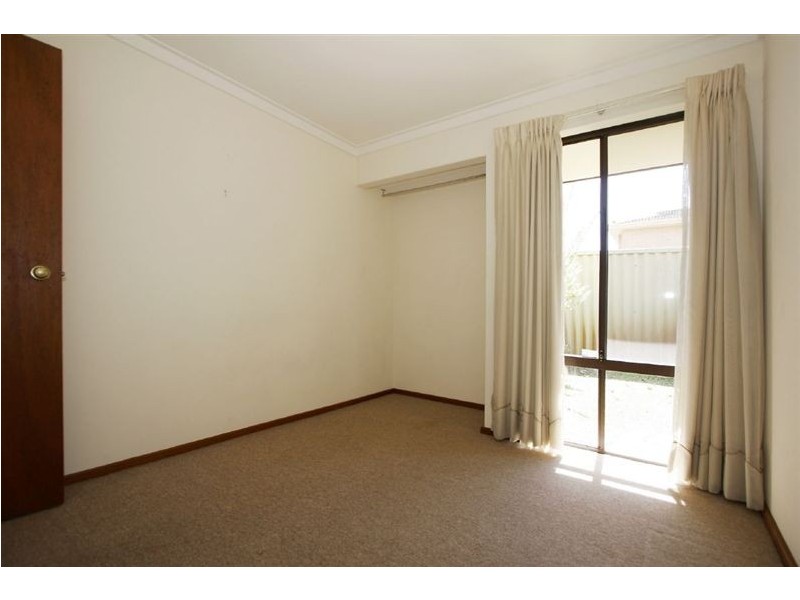 1/21 Earlston Place, Booragoon WA 6154