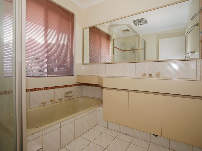 44 Underwood Grove, Kardinya WA 6163