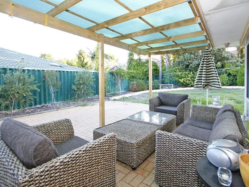 44 Underwood Grove, Kardinya WA 6163