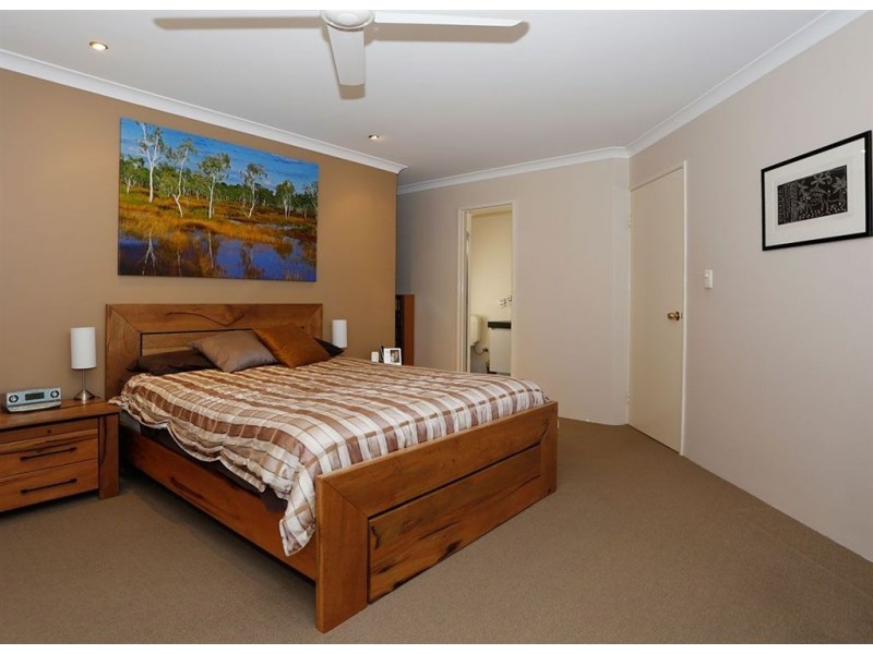 1 Mirabeau Mews, Bibra Lake WA 6163