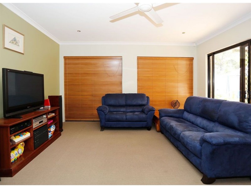 1 Mirabeau Mews, Bibra Lake WA 6163