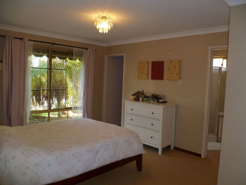 5 Pinnock Close, Kardinya WA 6163