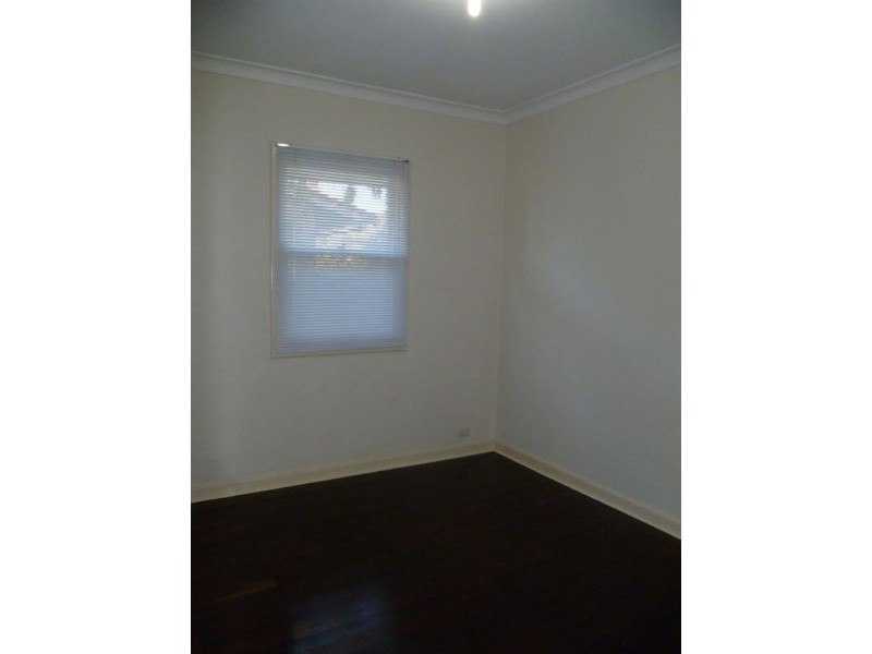 26 Leece Street, Coolbellup WA 6163