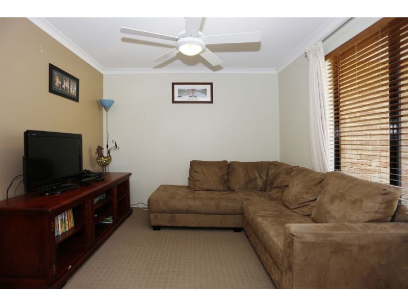 1 Mirabeau Mews, Bibra Lake WA 6163