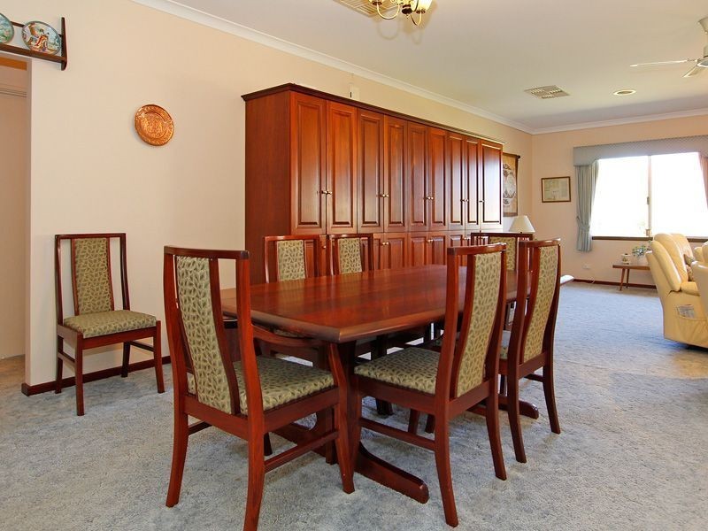 19 Aitken Drive, Winthrop WA 6150