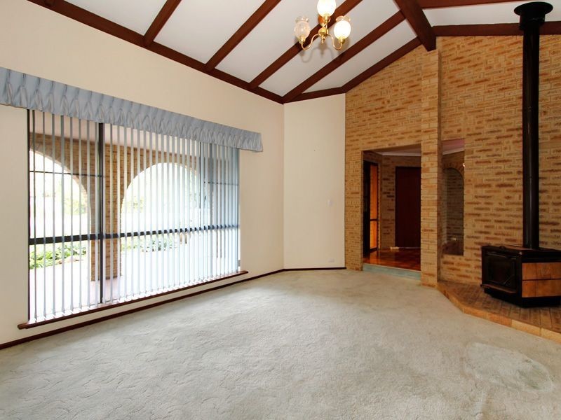 8 Hurley Way, Bull Creek WA 6149