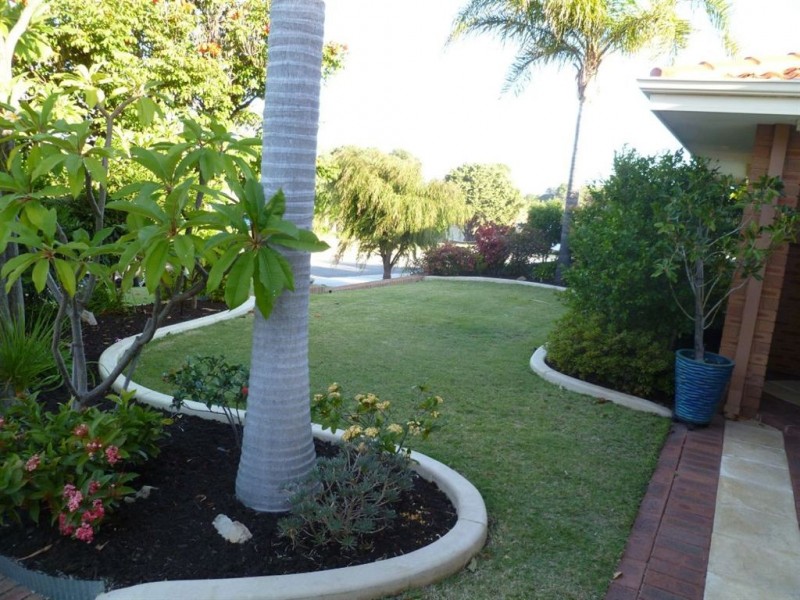 4 Steffanoni Place, Kardinya WA 6163