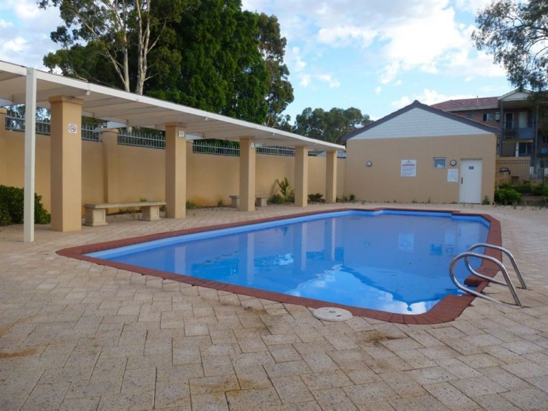 47/79 Waverley Road, Coolbellup WA 6163