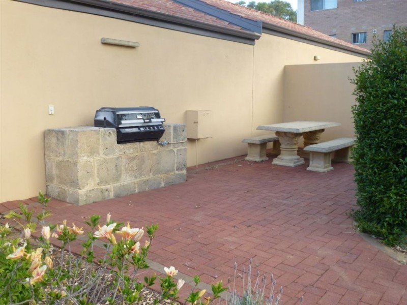 47/79 Waverley Road, Coolbellup WA 6163