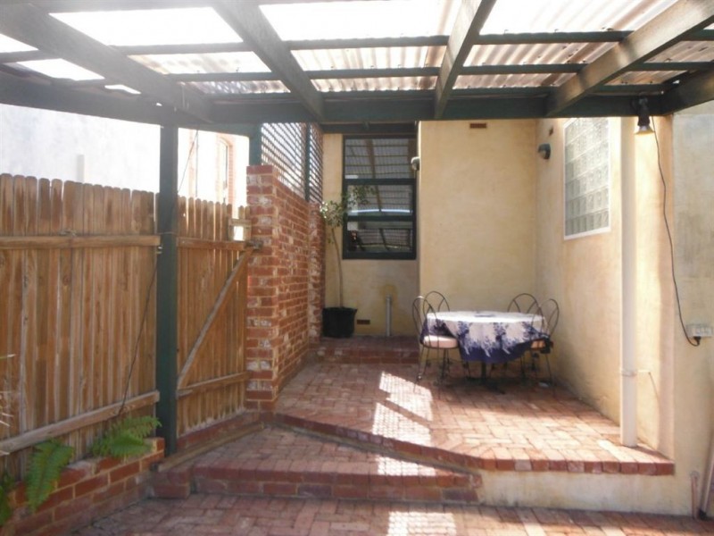 30 Tuckfield Street, Fremantle WA 6160