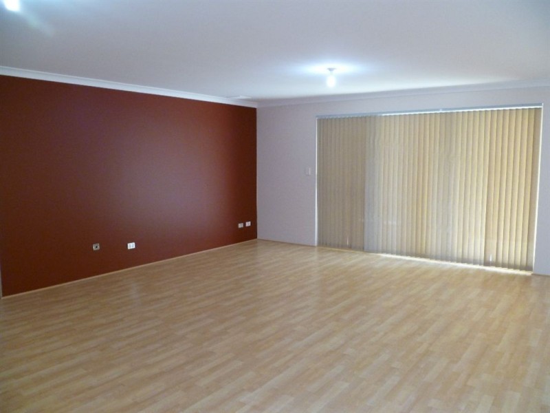 37 College Corner, O’connor WA 6163