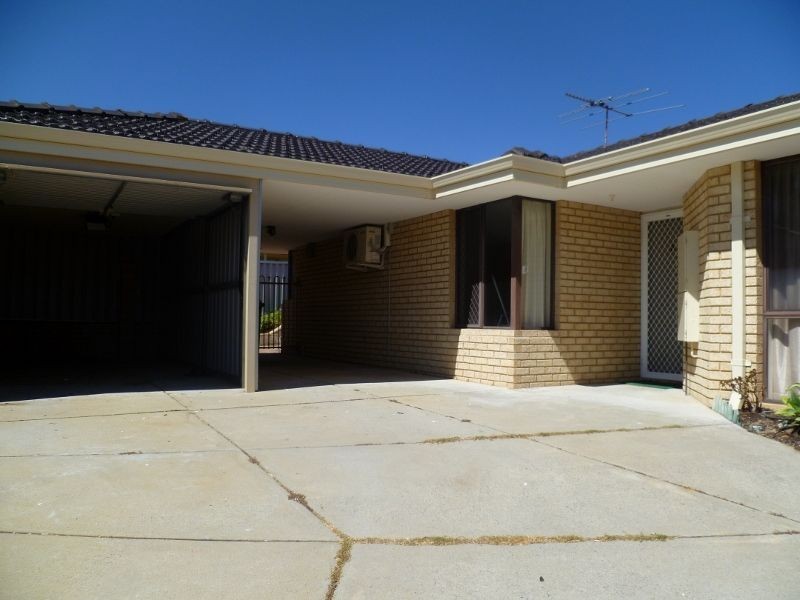 8a Meadow Close, Kardinya WA 6163