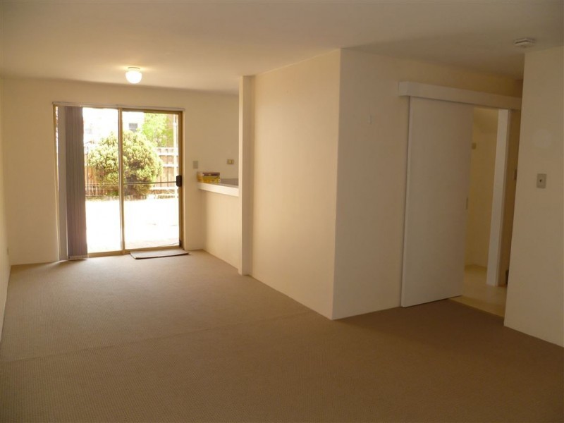 1/3 Brentham Street, Leederville WA 6007