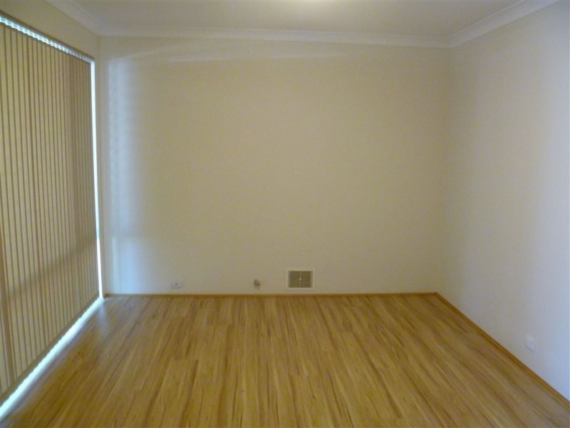 5 Palmerose Court, North Lake WA 6163