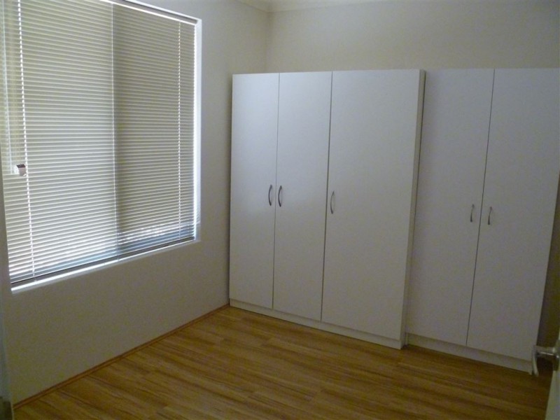 5 Palmerose Court, North Lake WA 6163