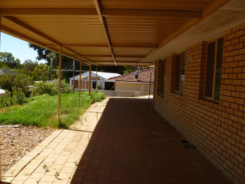 5 Palmerose Court, North Lake WA 6163