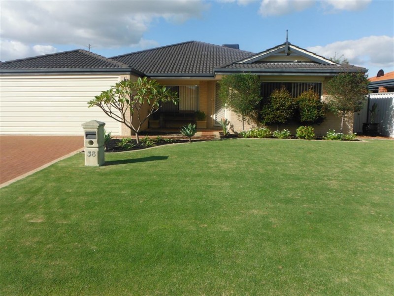 38 Sycamore Avenue, South Lake WA 6164