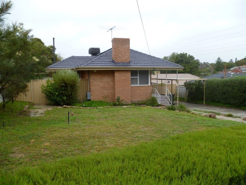 4 Sebastian Crescent, Coolbellup WA 6163