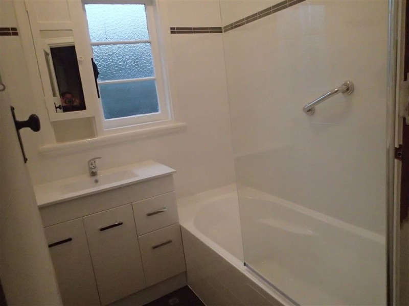 8 Joslin Street, Hilton WA 6163