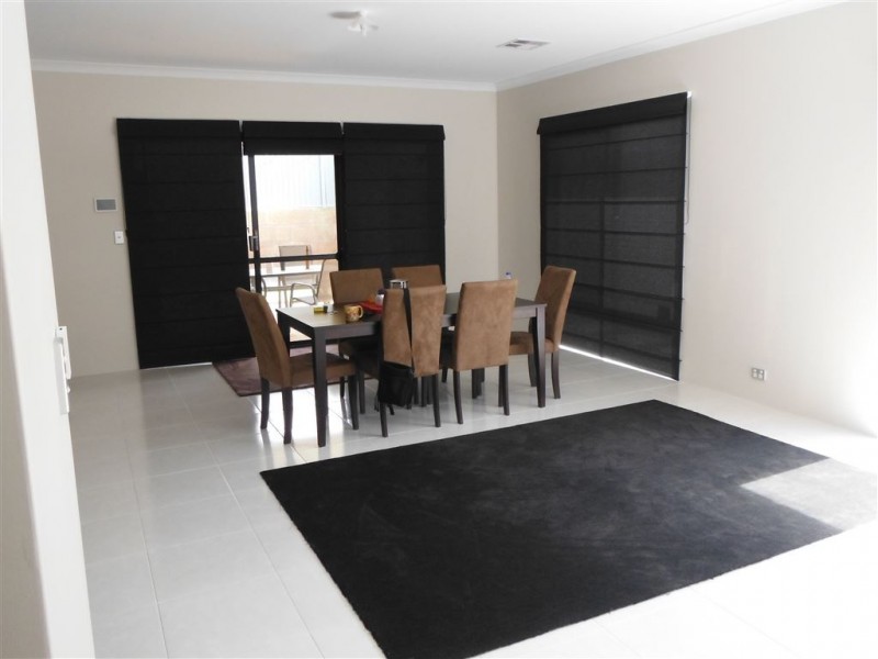26 Wirra Corner, Wandi WA 6167