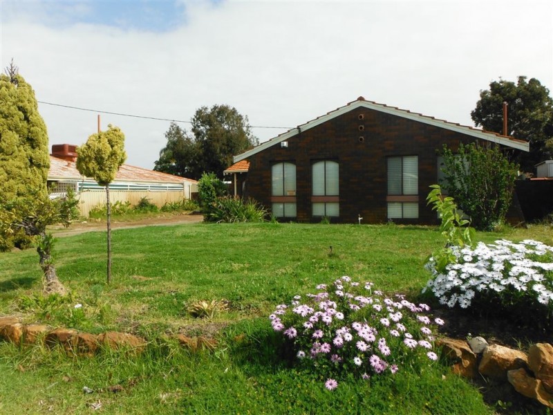 42 Leichhardt Street, Bull Creek WA 6149