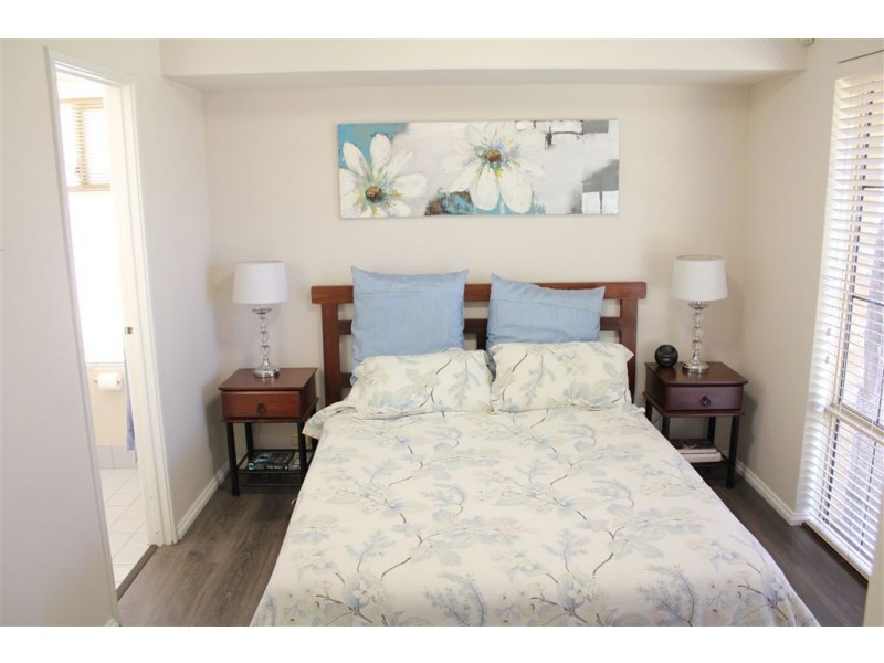 5 Jeavons Place, South Lake WA 6164